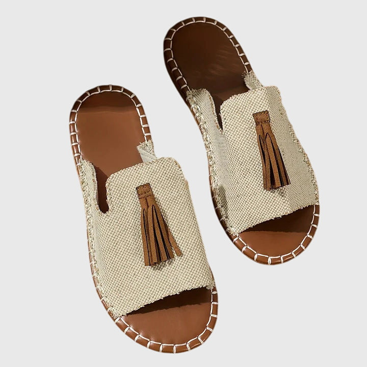 Coastal Sandal with Classic Silhouette and All-Day Support