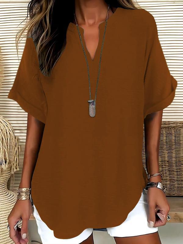 Breathable Notched-Neckline Blouse with Soft-Touch Fabric and Relaxed Fit