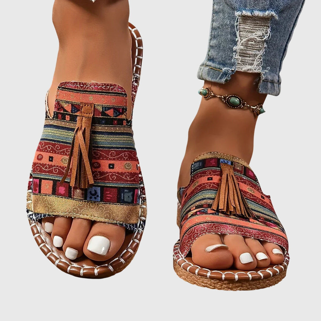Coastal Sandal with Classic Silhouette and All-Day Support