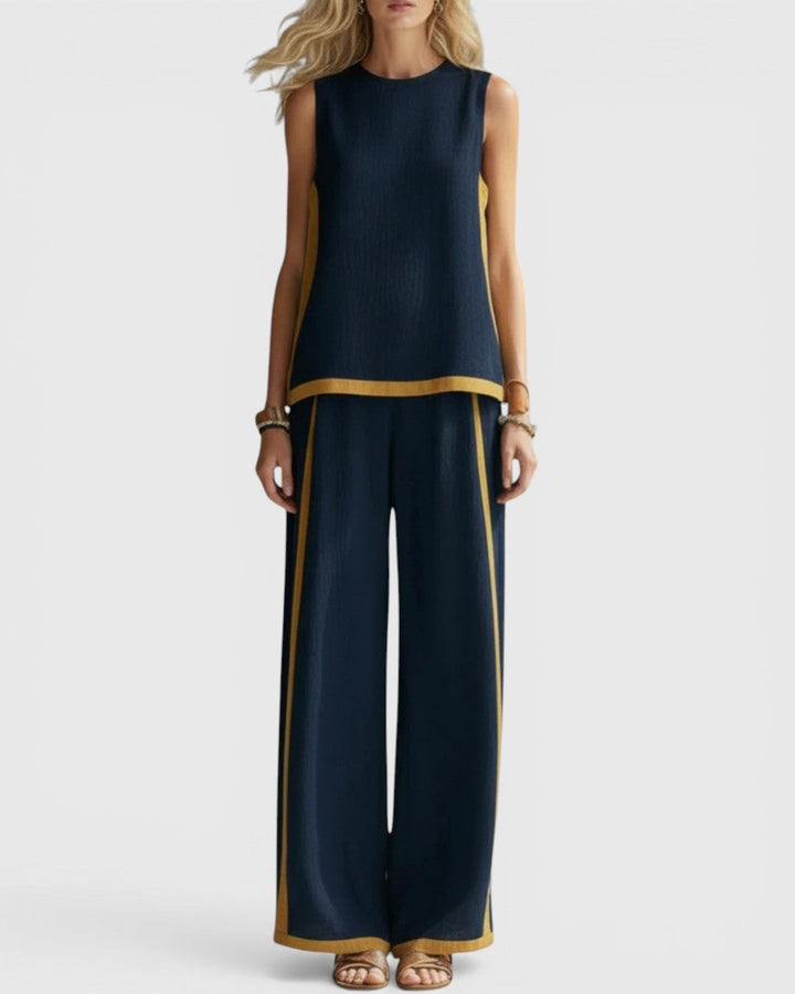 Two-Piece Relaxed Fit Set with Contrast Detailing and Breathable Fabric