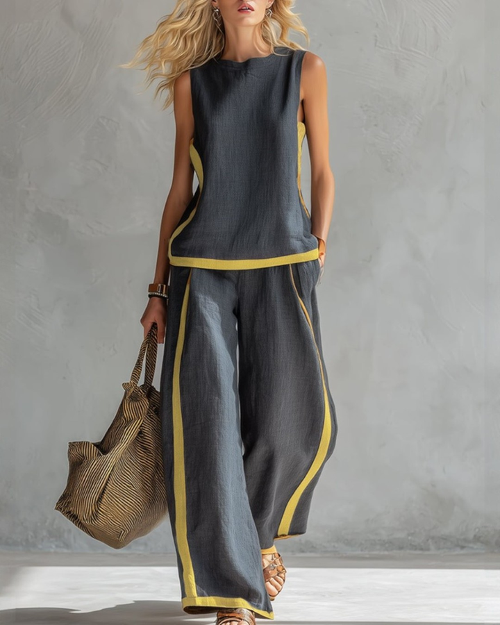 Two-Piece Relaxed Fit Set with Contrast Detailing and Breathable Fabric