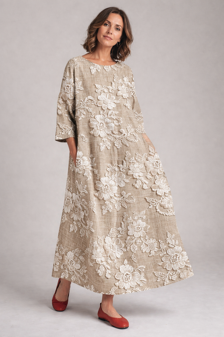 Floral Print Maxi Dress with Three-Quarter Sleeves and Flowing Silhouette