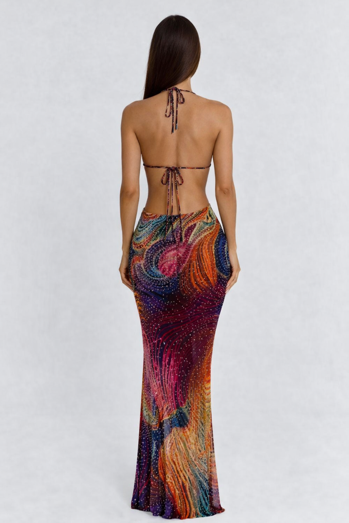Crystal Embellished Floor-Length Evening Dress with Mesh Overlay and Body-Skimming Silhouette