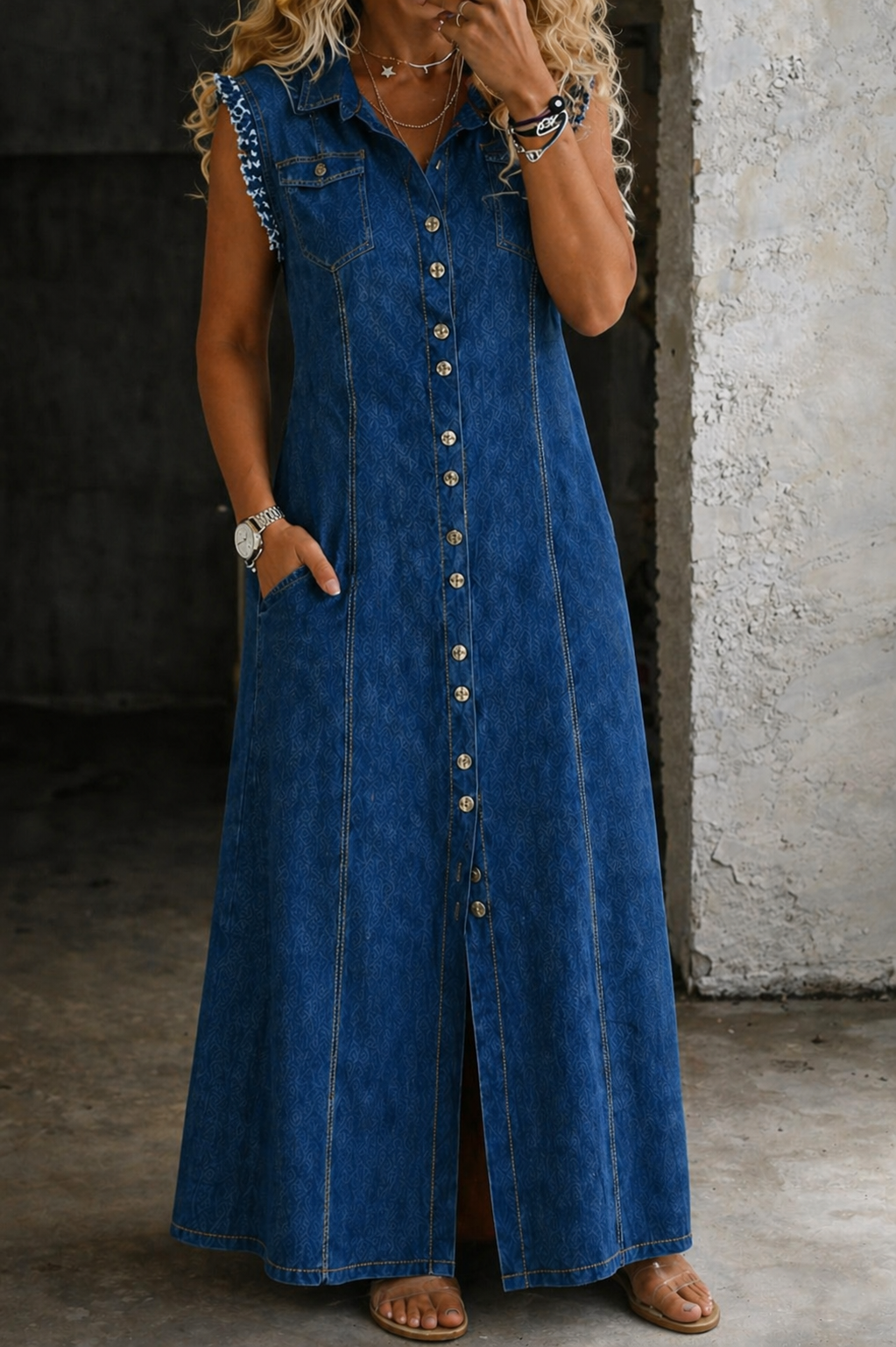 Sleeveless Denim Dress with Button-Front Closure and Turn-Down Collar, Functional Pockets