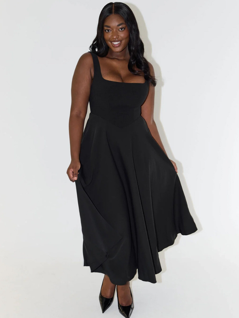 Elegantes Damenkleid mit Eckigem Ausschnitt: Stilvoll für Feste und Alltag 8