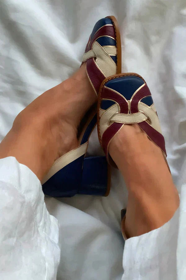 Closed-Toe Heeled Shoes with Cushioned Footbed and Reinforced Heel, Professional Design