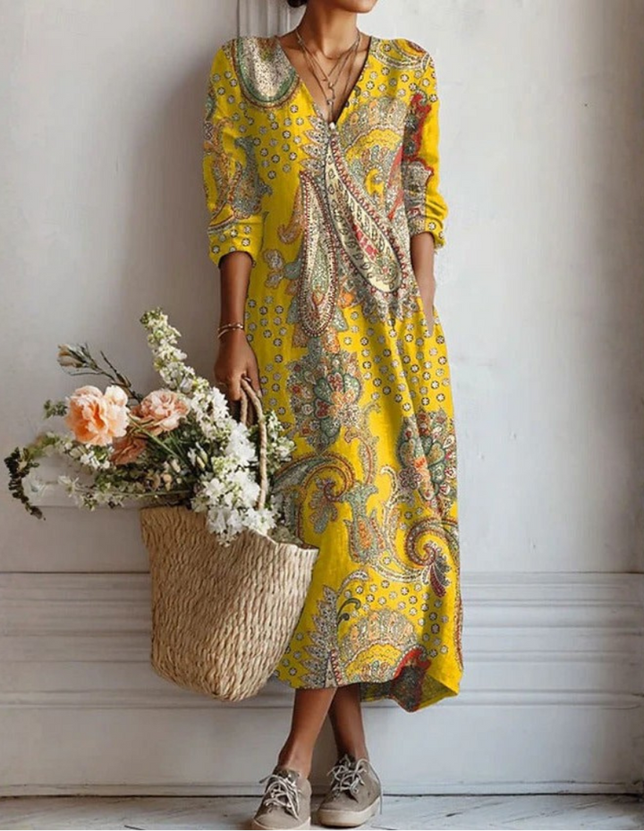 Wrinkle-Resistant Maxi Dress with Breathable Fabric and Integrated Pockets