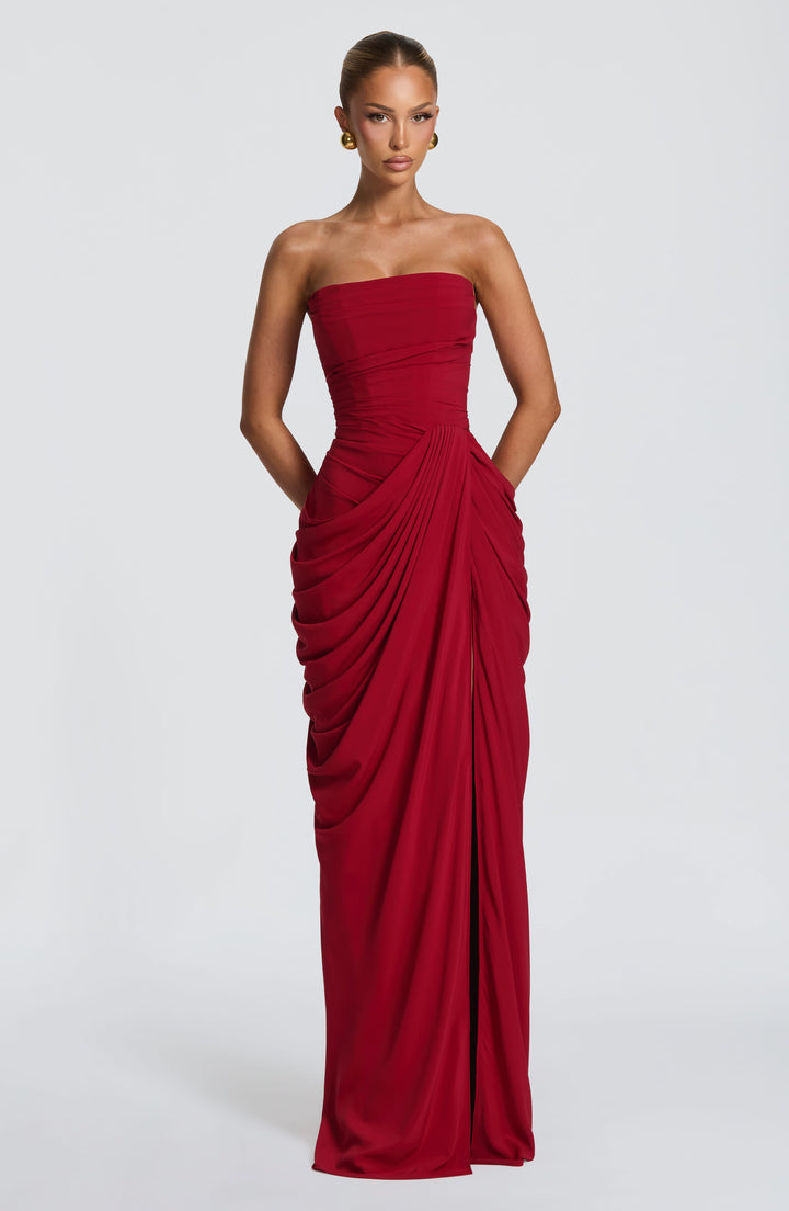 Lois Maxikleid: Elegante Silhouette für besondere Anlässe 11