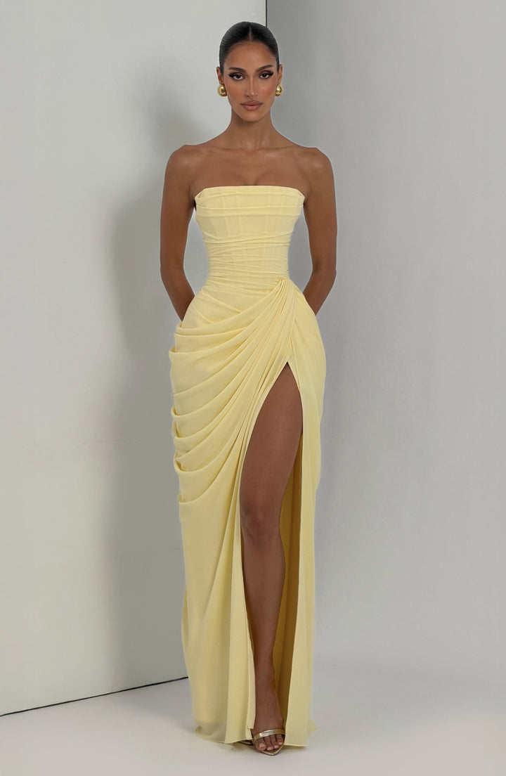 Lois Maxikleid: Elegante Silhouette für besondere Anlässe 5