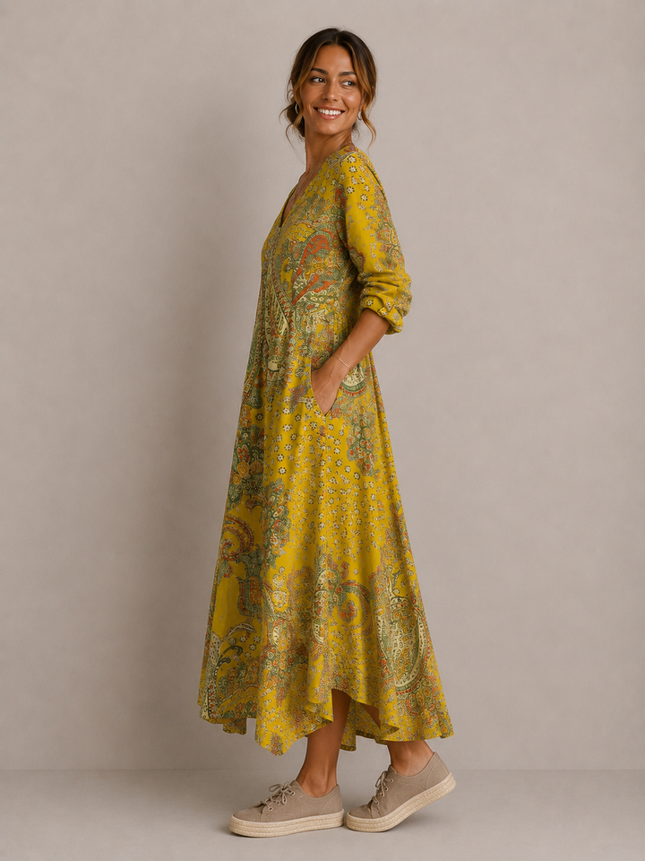 Wrinkle-Resistant Maxi Dress with Breathable Fabric and Integrated Pockets