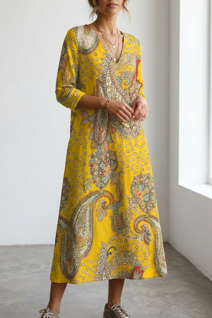 Wrinkle-Resistant Maxi Dress with Breathable Fabric and Integrated Pockets
