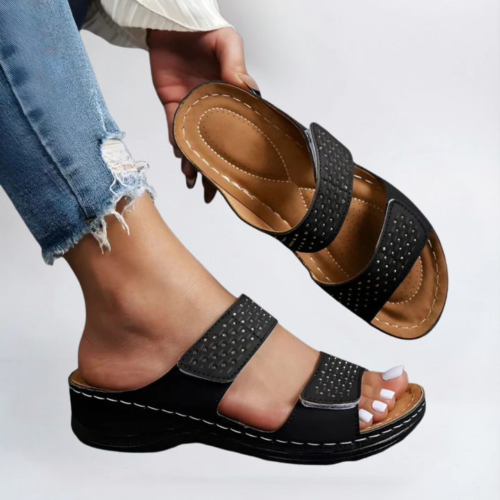 Orthopedic Sandals with Arch Support and Adjustable Strap, Cushioned Footbed