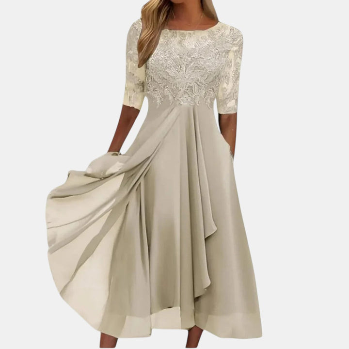 Rhonda™ | Elegantes Spitzenkleid: Zeitlose Schönheit für besondere Anlässe 2