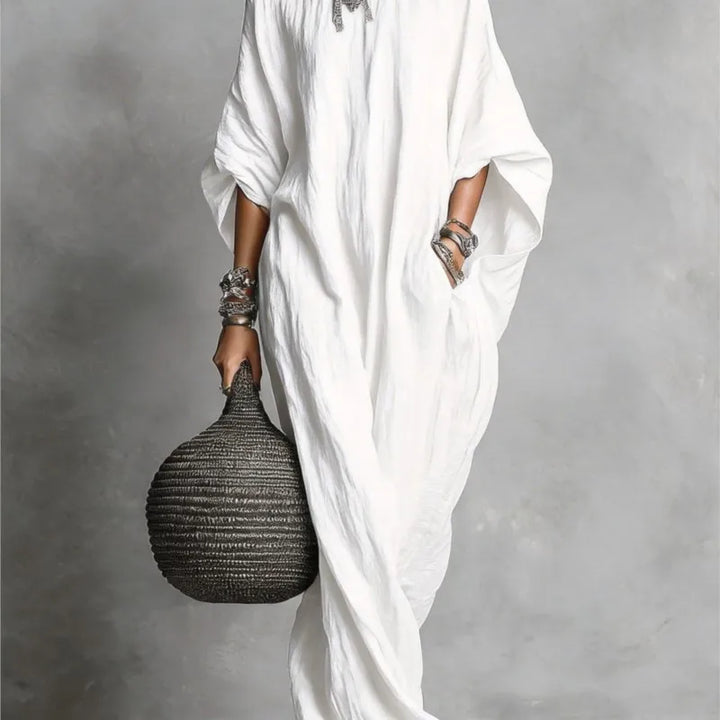 Oversized Linen Maxi Dress with Batwing Sleeves and Breathable Fabric