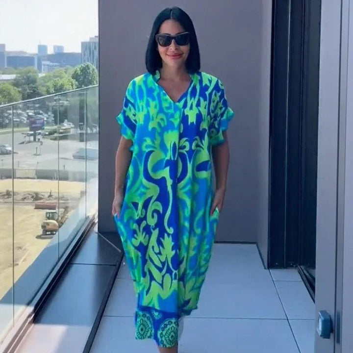 Relaxed Viscose Dress with Tropical Print and Loose Fit