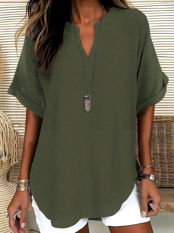 Breathable Notched-Neckline Blouse with Soft-Touch Fabric and Relaxed Fit