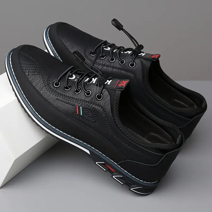 Oxford Shoes with Contrasting Two-Tone Panels and Flexible Cushioned Sole