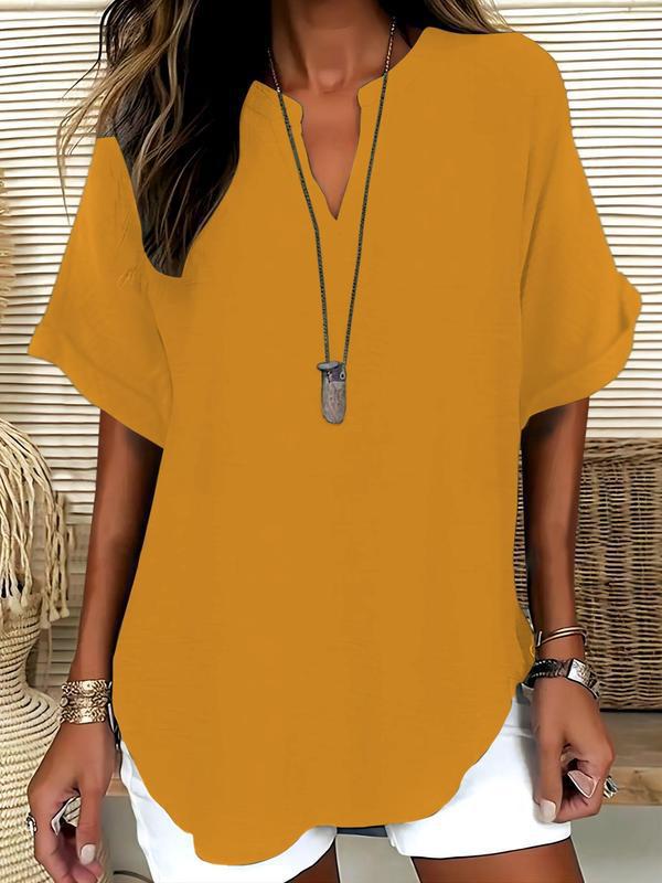 Breathable Notched-Neckline Blouse with Soft-Touch Fabric and Relaxed Fit