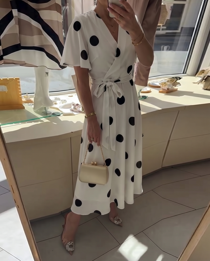 Polka Dot A-Line Dress with V-Neckline and Short Sleeves