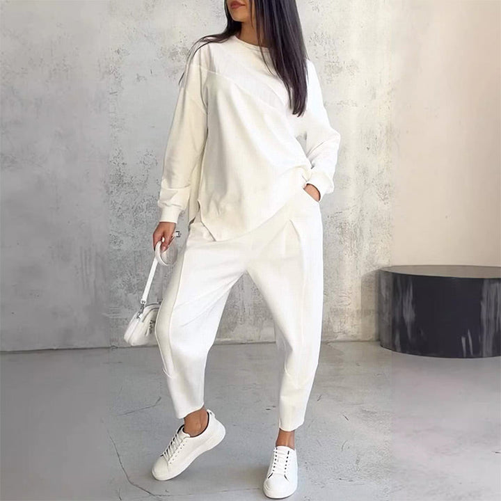 Women's Two-Piece Sweatshirt and Trousers Set with Asymmetrical Hem