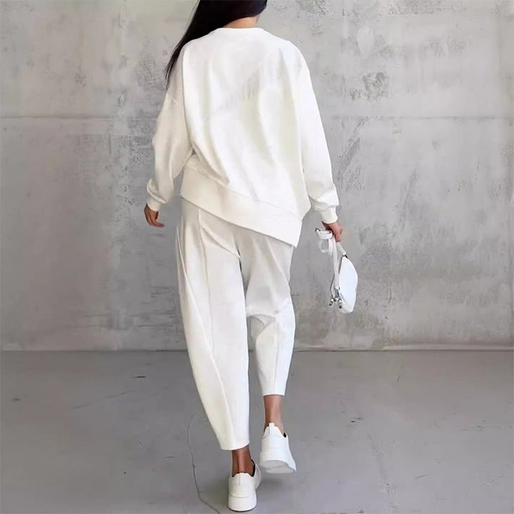 Women's Two-Piece Sweatshirt and Trousers Set with Asymmetrical Hem