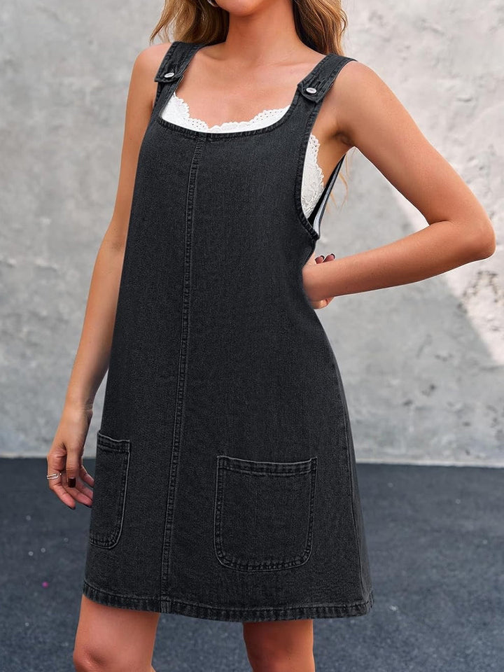 Women's Denim Shorts with Relaxed Fit and Stretch Fabric for Warm Weather